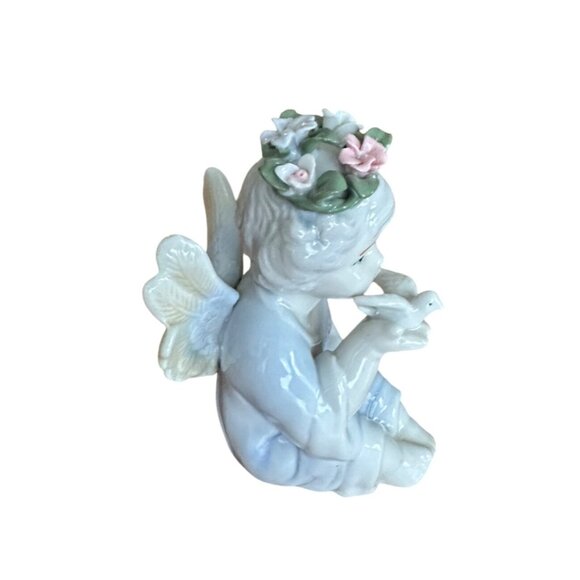 Porcelain Angel Cherub Crown Of Flowers Holding Dove Bird Figurine Home Decor - Picture 2 of 11